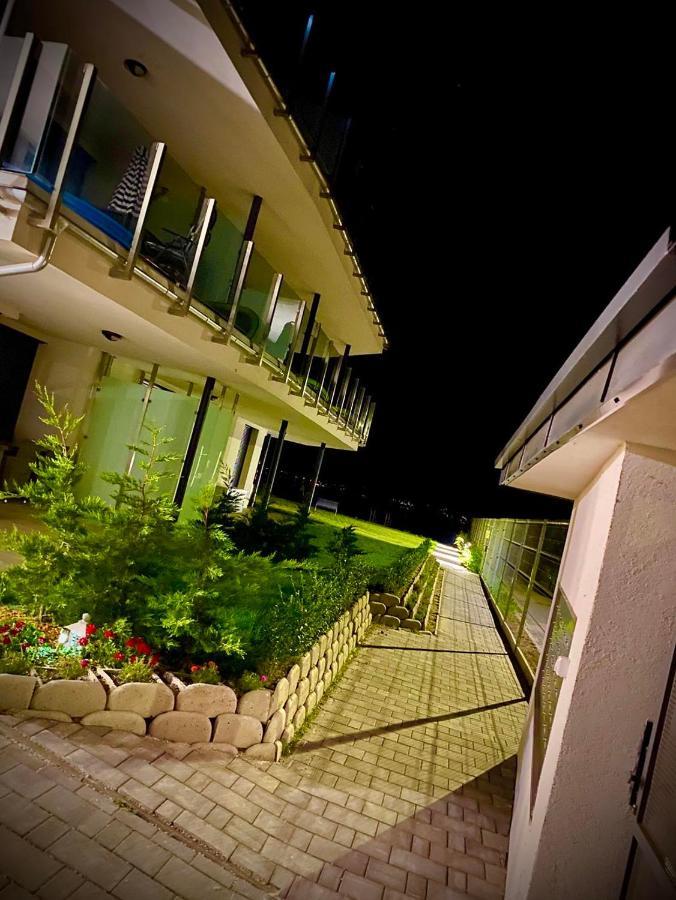 Bardo Apartman 巴拉通雷勒 外观 照片